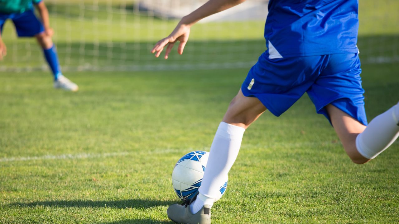 小学生に人気の習い事｜選び方のポイントやメリットも解説