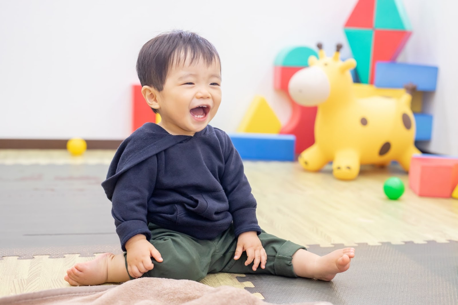 2歳男の子の成長と関わり方：イヤイヤ期の理解と個性を伸ばすヒント