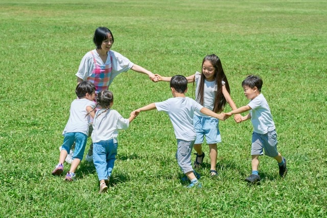 学校や社会でコミュニケーション能力が重要視されている